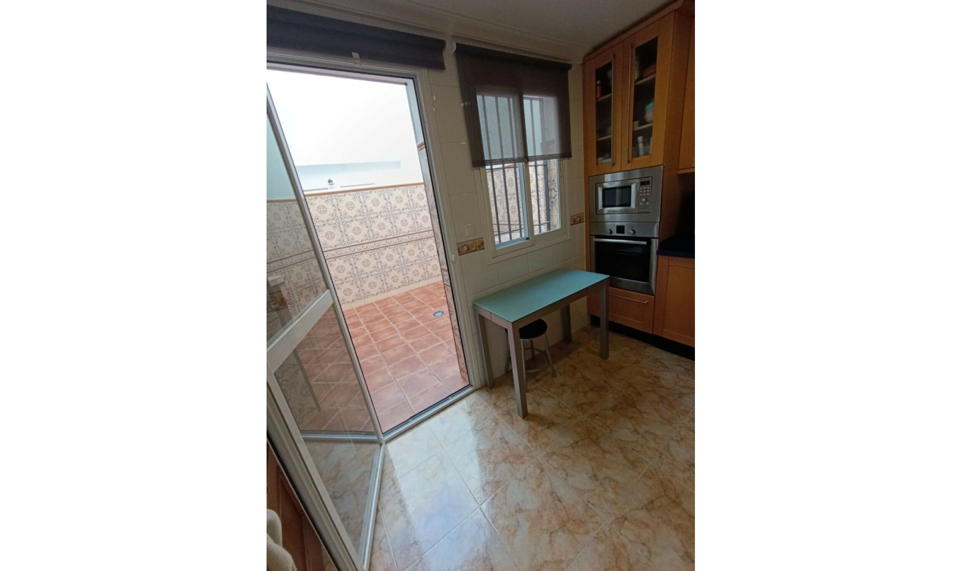 Resale - House -
Fuengirola