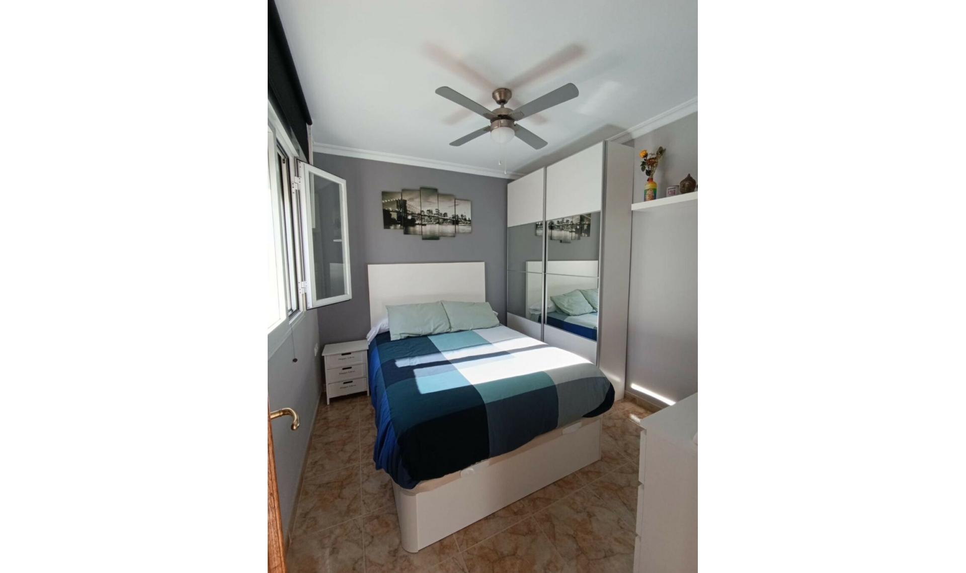 Resale - House -
Fuengirola