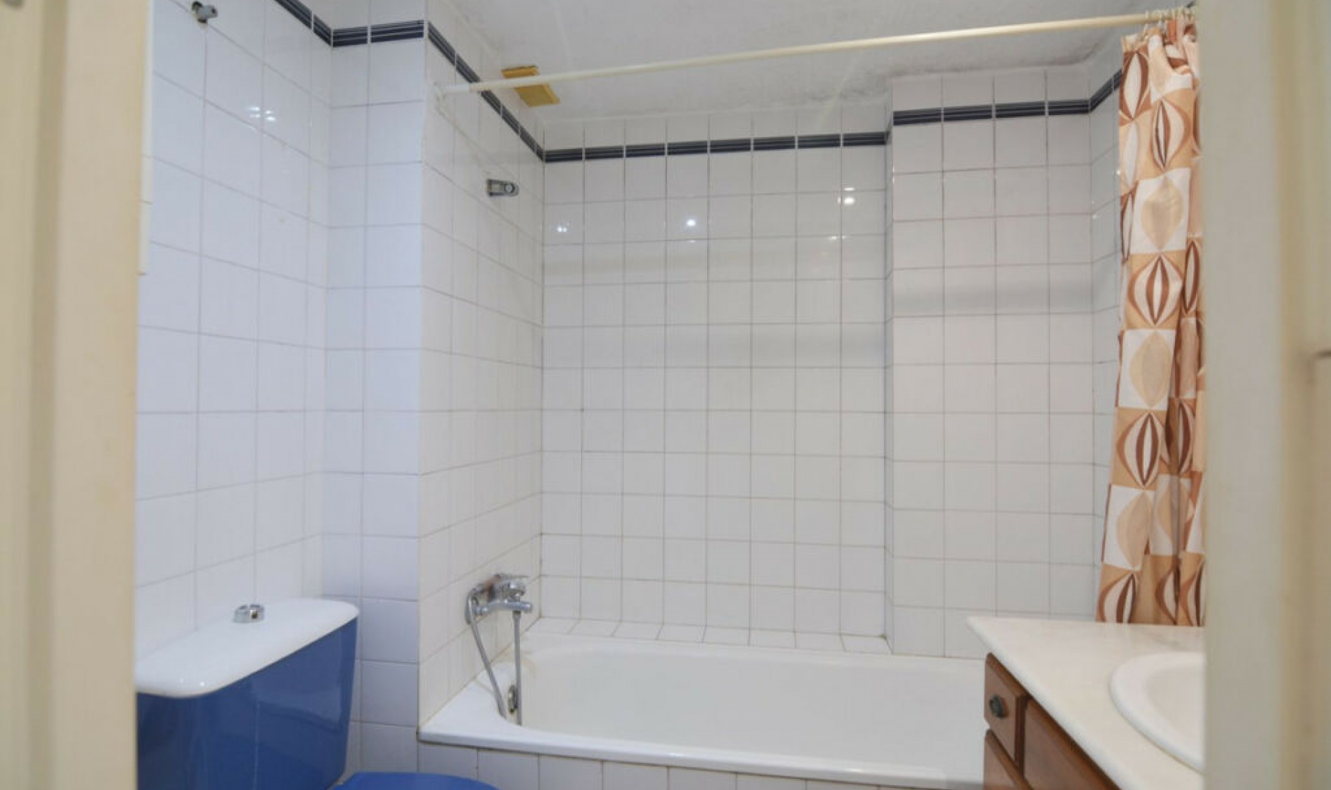 Resale - House -
Fuengirola