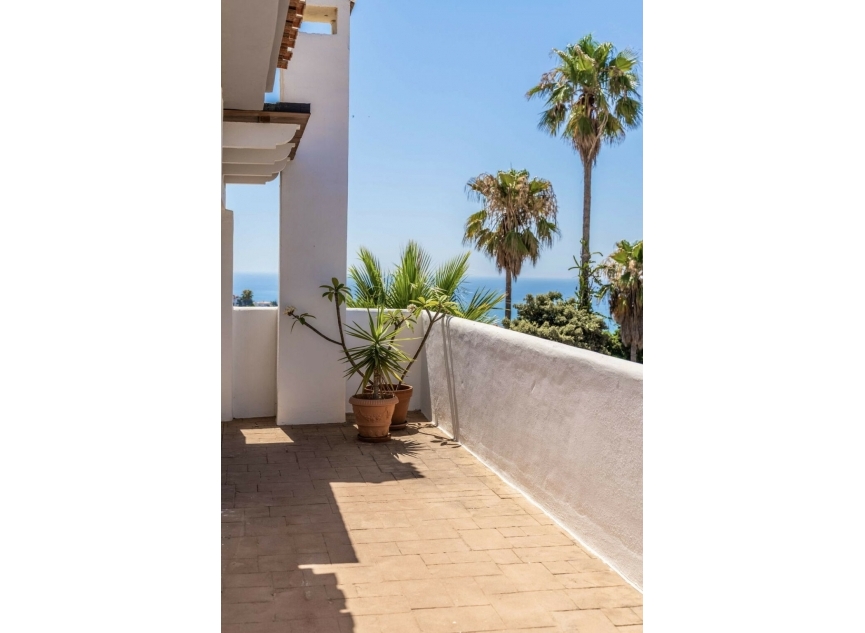 Resale - House -
Fuengirola
