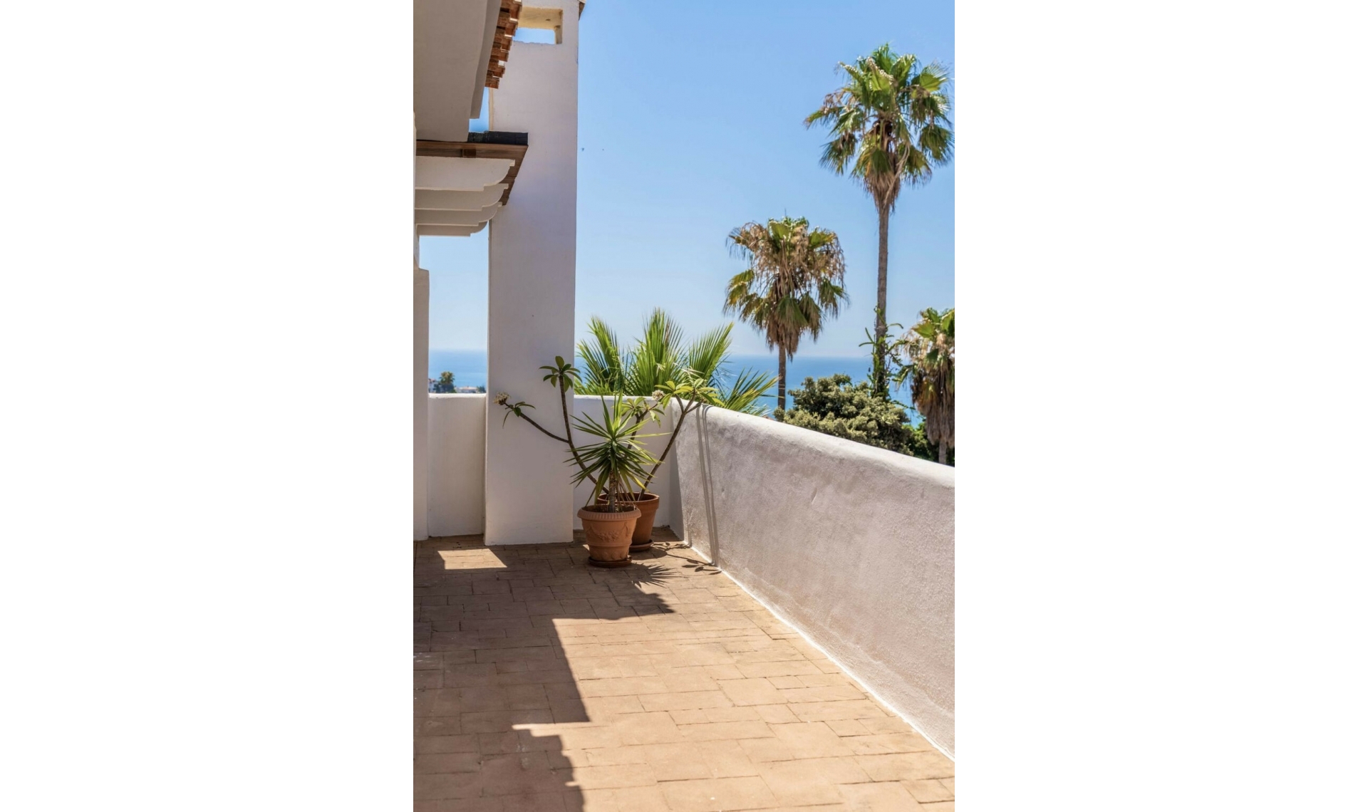 Resale - House -
Fuengirola