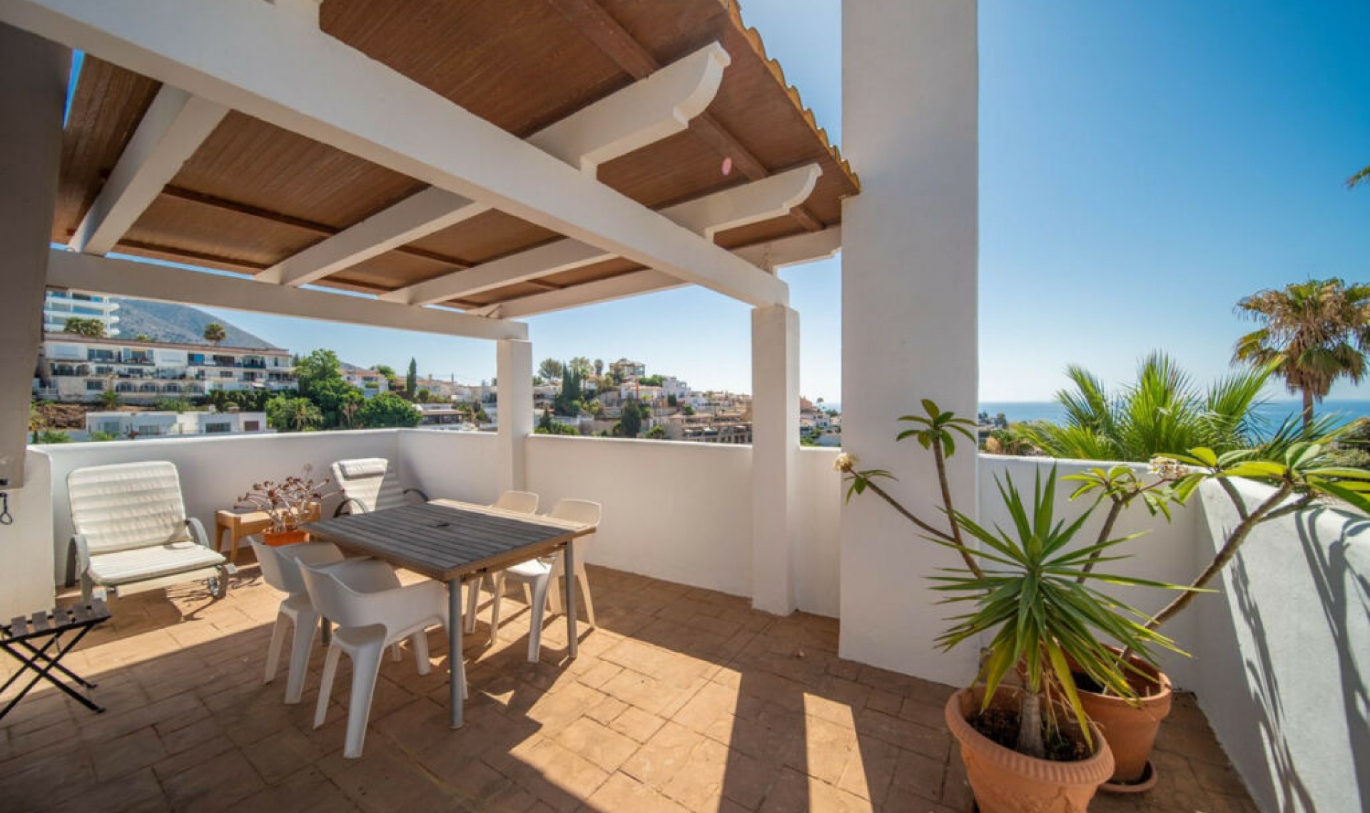 Resale - House -
Fuengirola