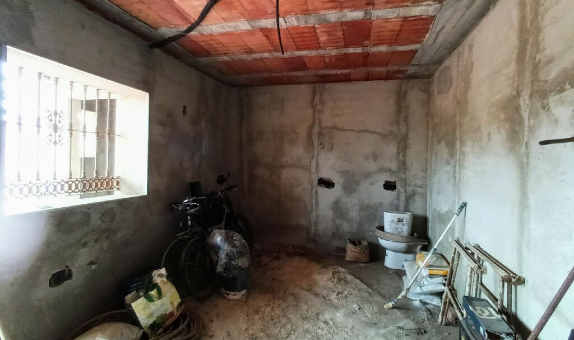 Resale - House -
Fuengirola