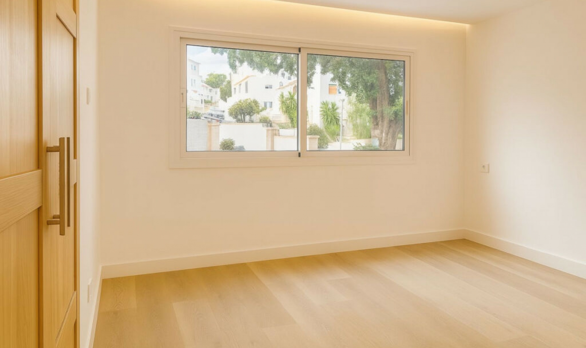 Resale - House -
Fuengirola