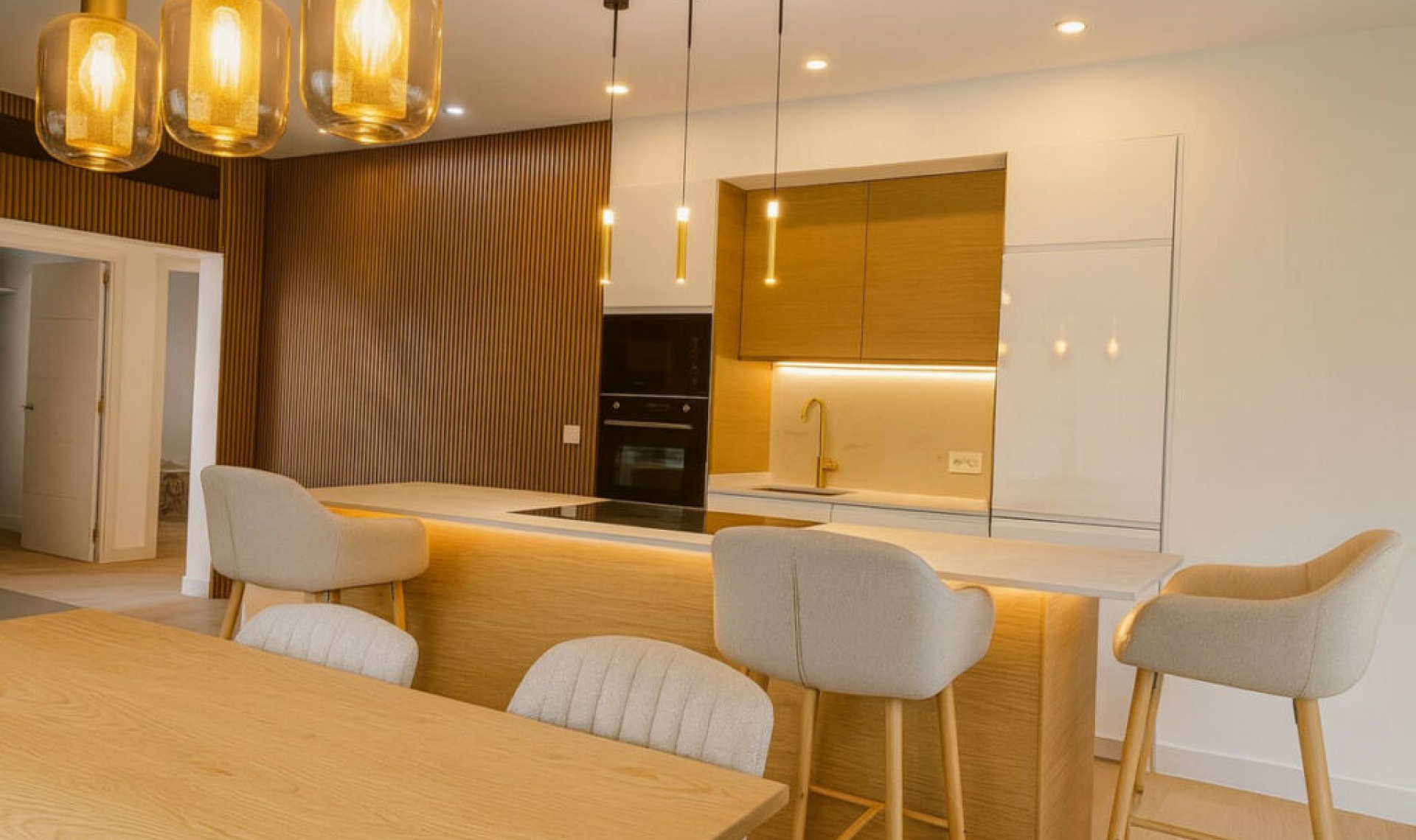 Resale - House -
Fuengirola