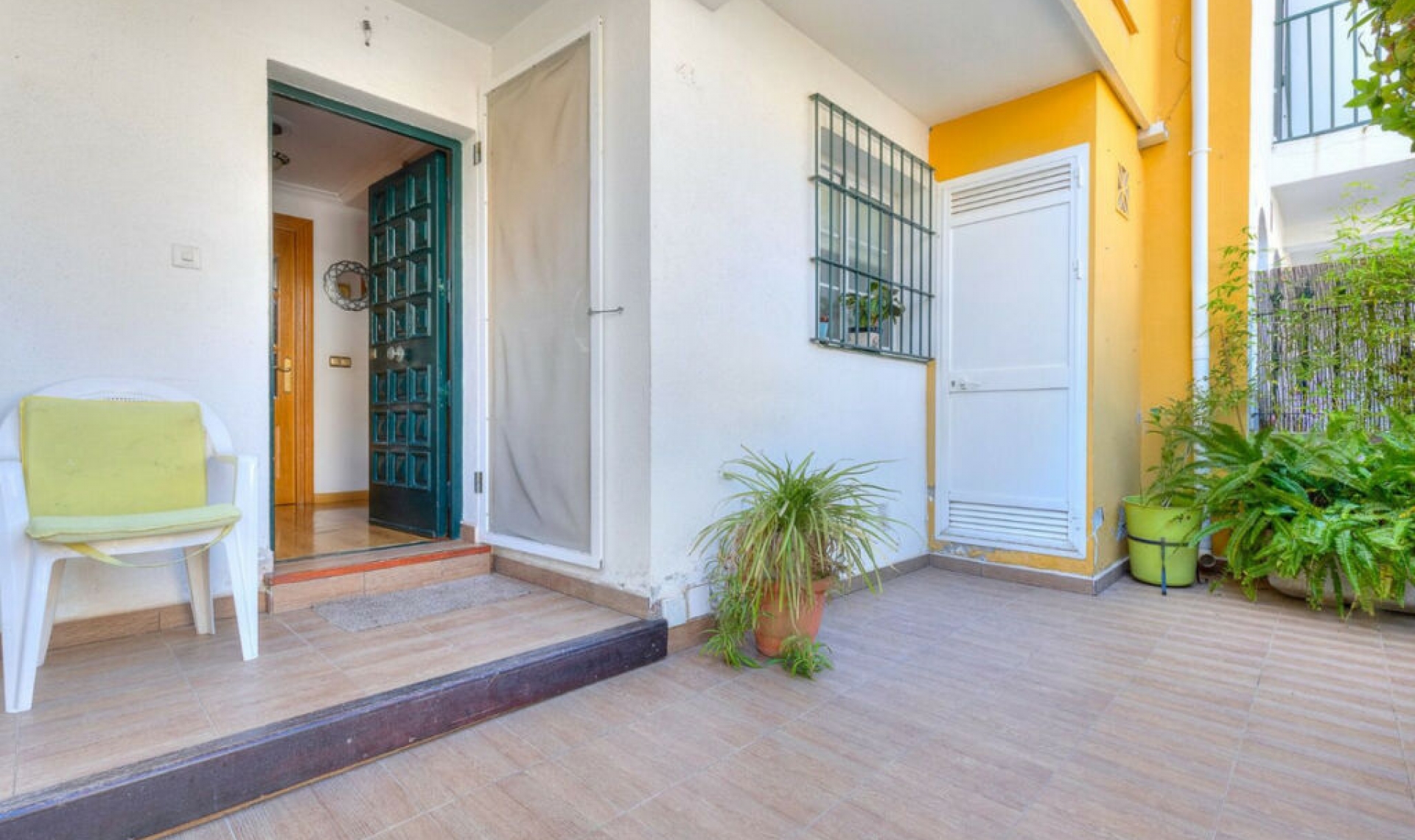 Resale - House -
Fuengirola