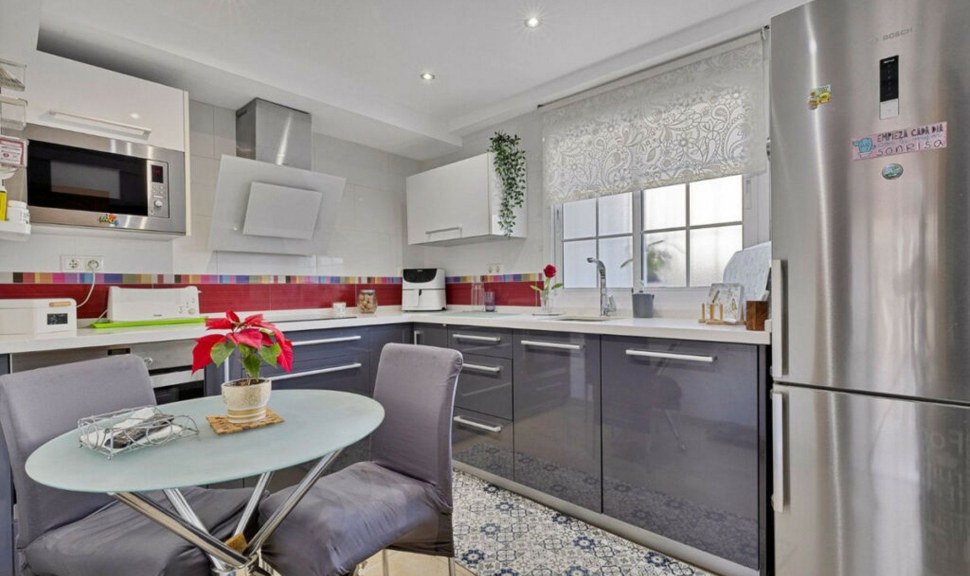 Resale - House -
Fuengirola