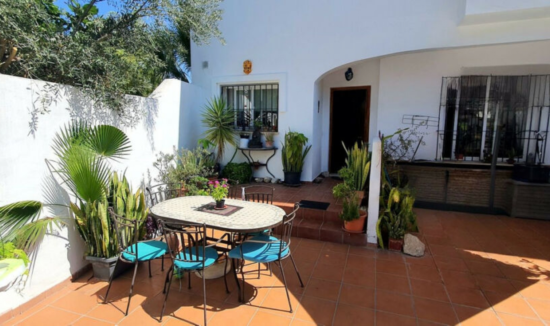 Resale - House -
Fuengirola