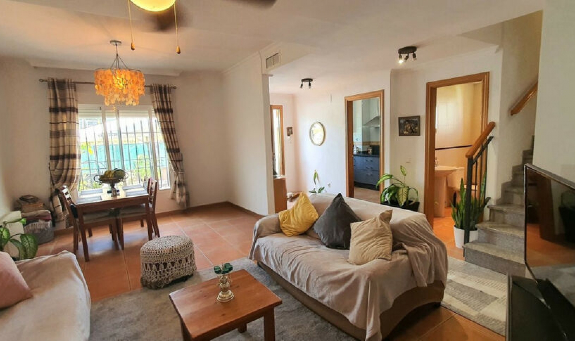 Resale - House -
Fuengirola