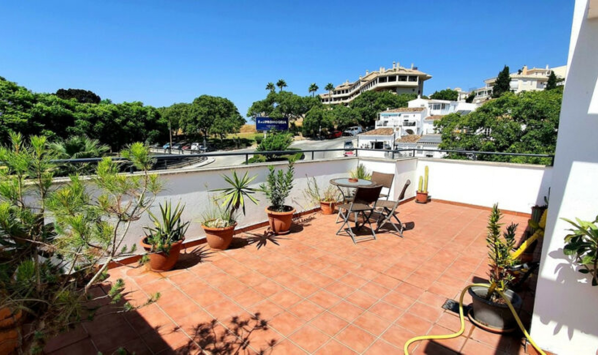 Resale - House -
Fuengirola