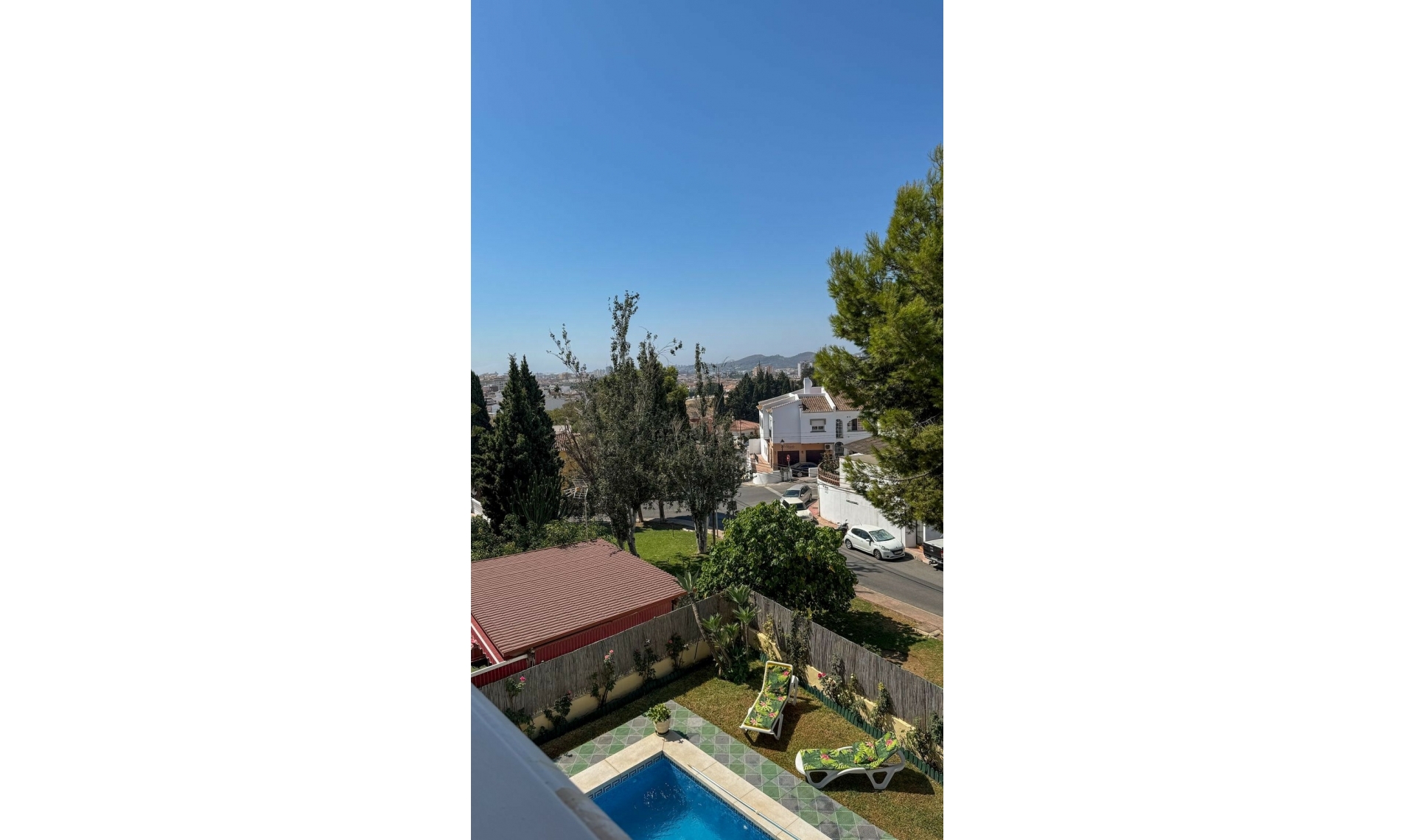 Resale - House -
Fuengirola