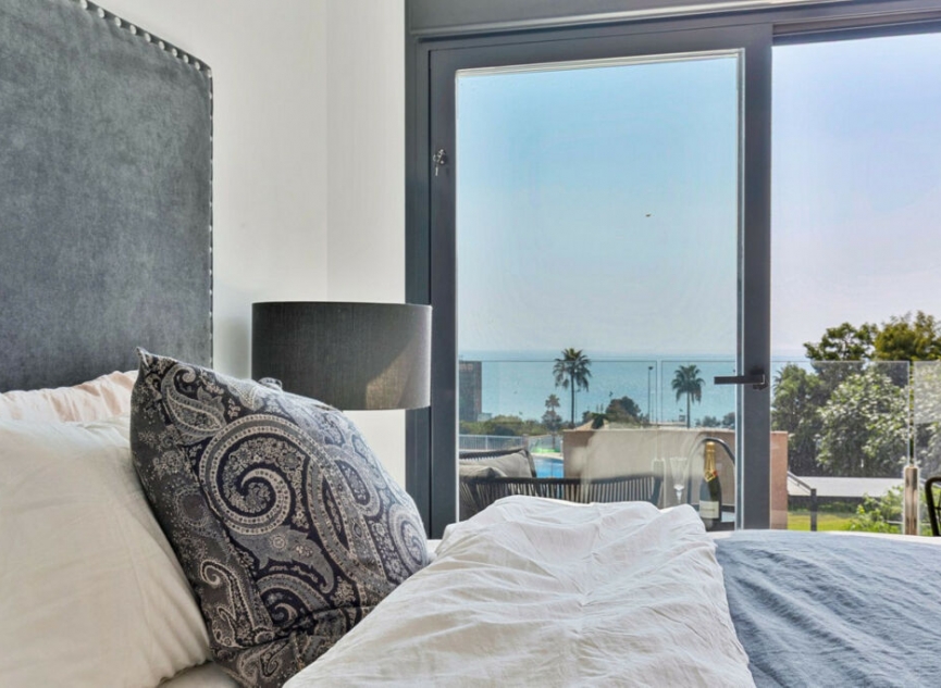 Resale - House -
Fuengirola