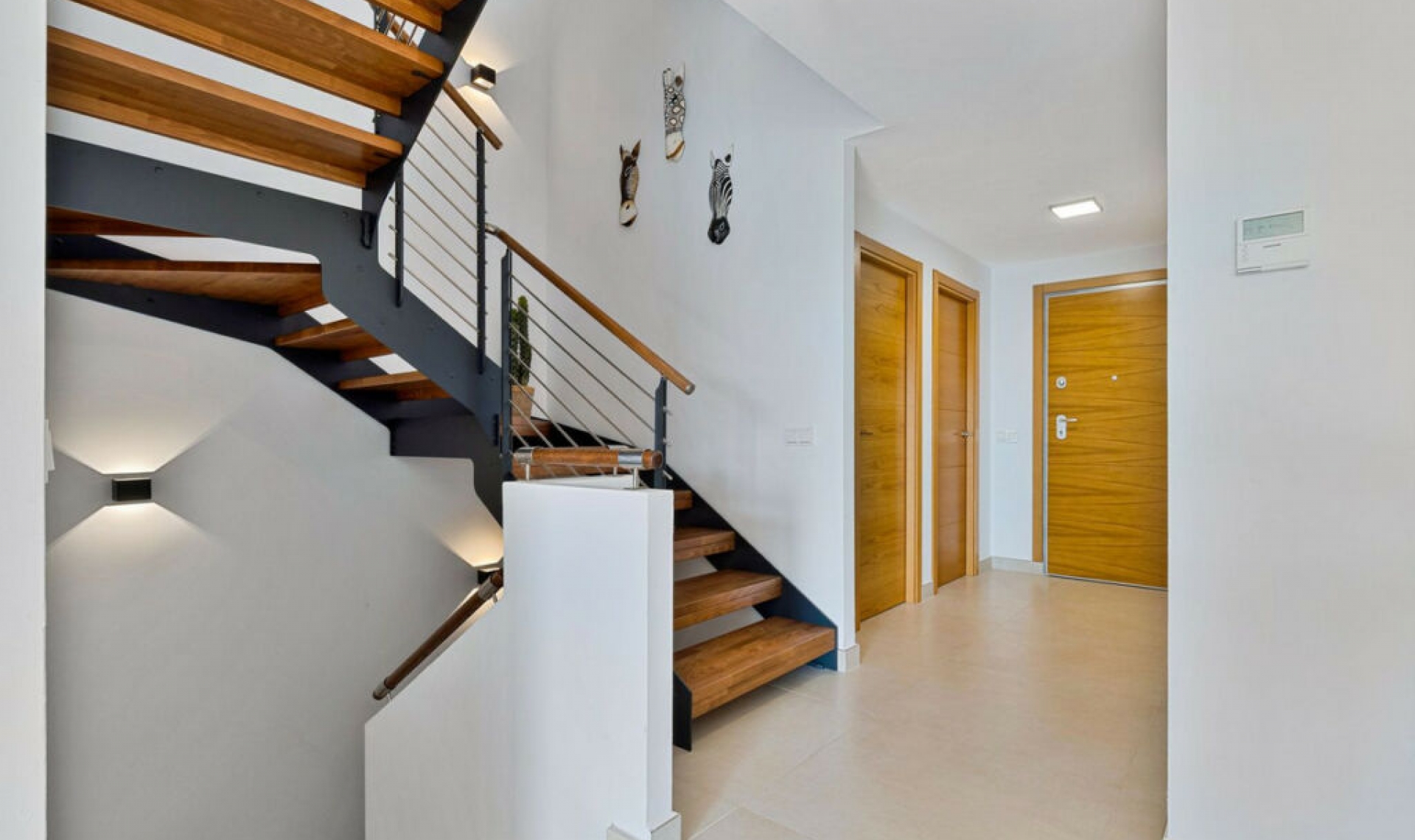 Resale - House -
Fuengirola