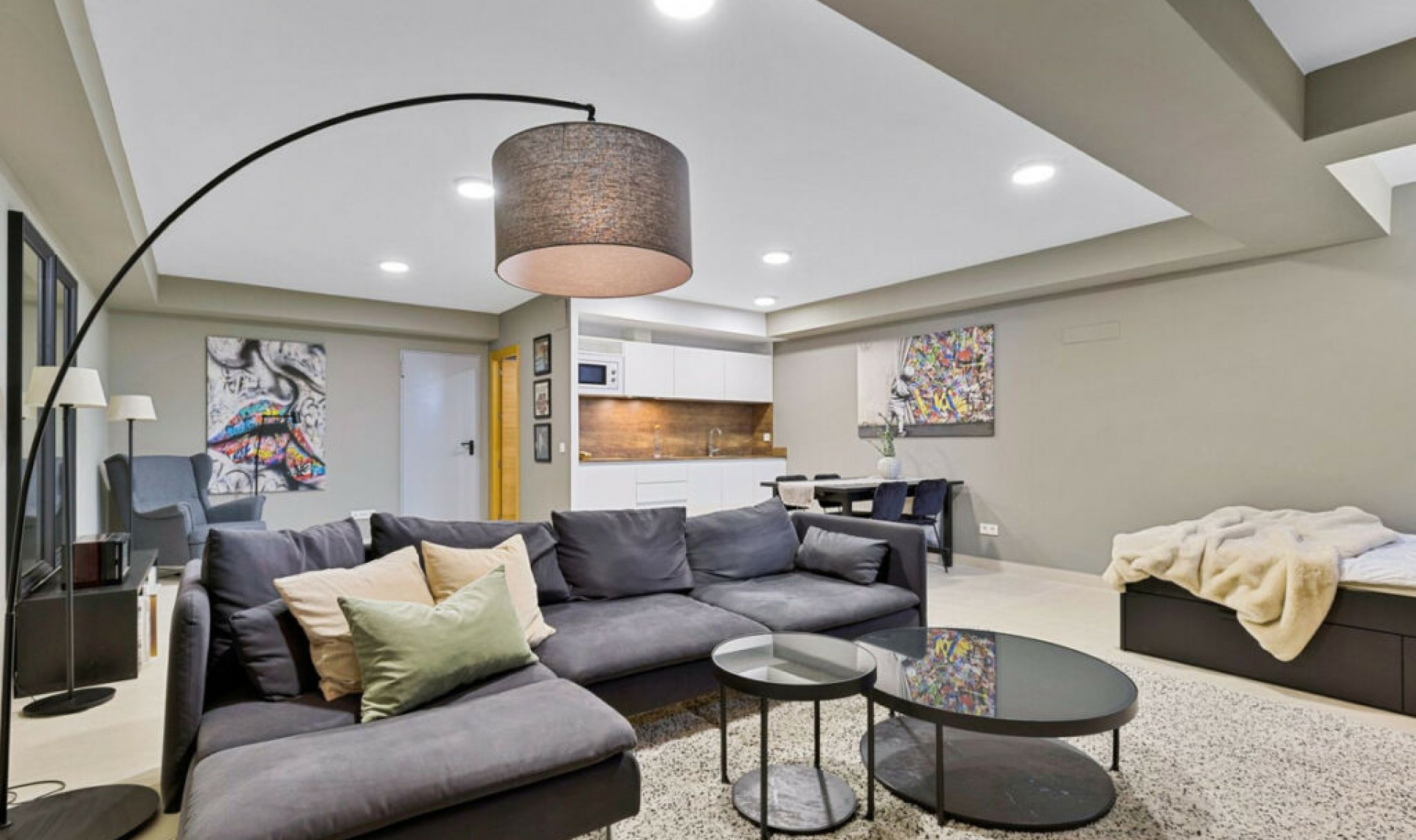 Resale - House -
Fuengirola