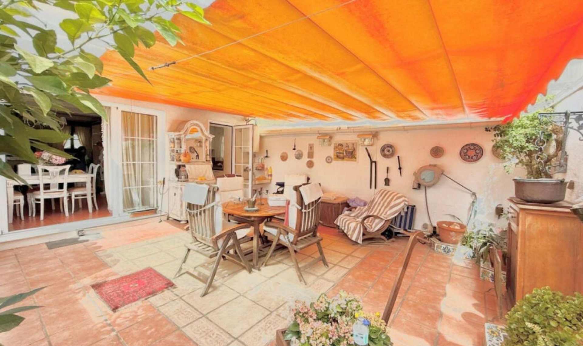 Resale - House -
Fuengirola