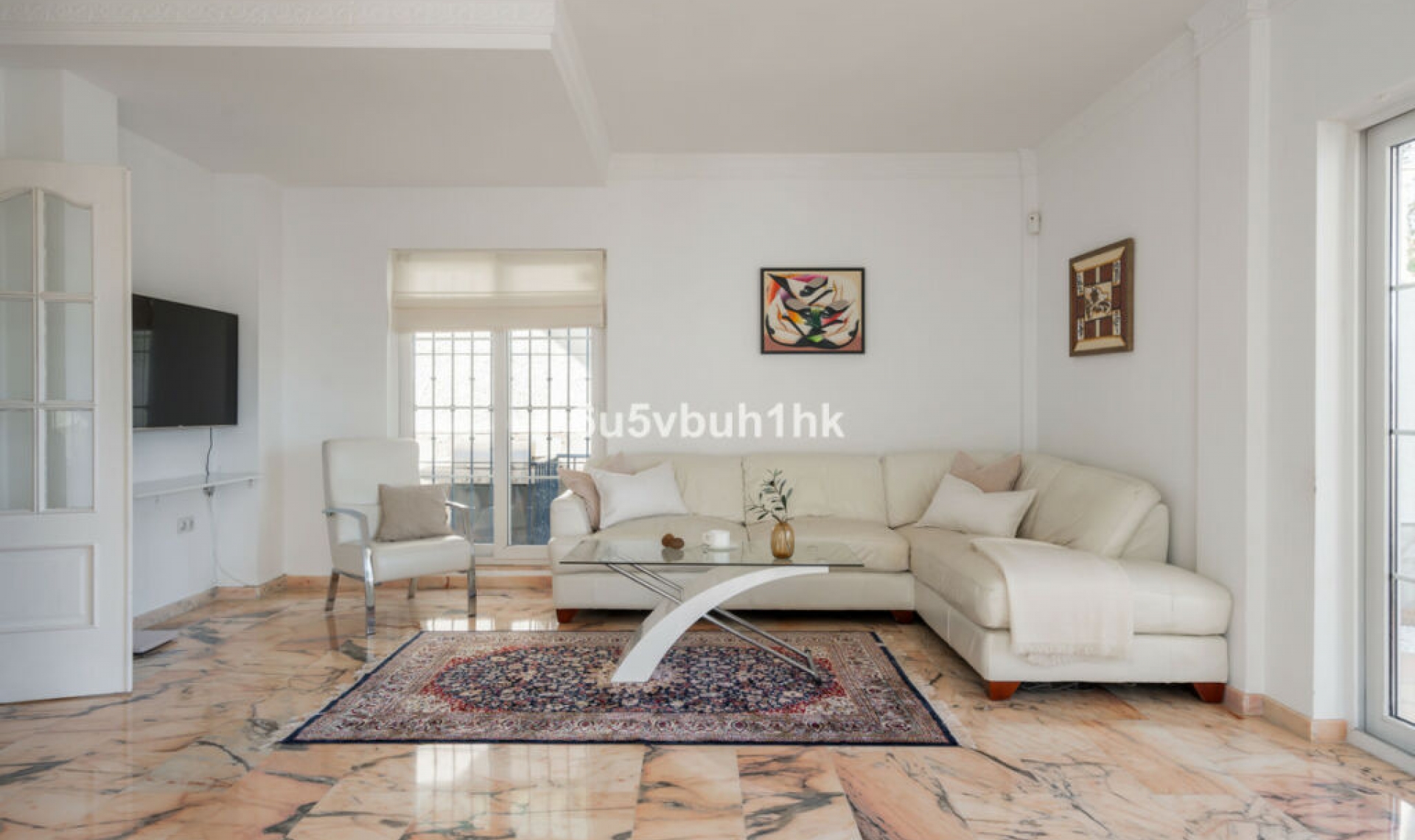 Resale - House -
Fuengirola