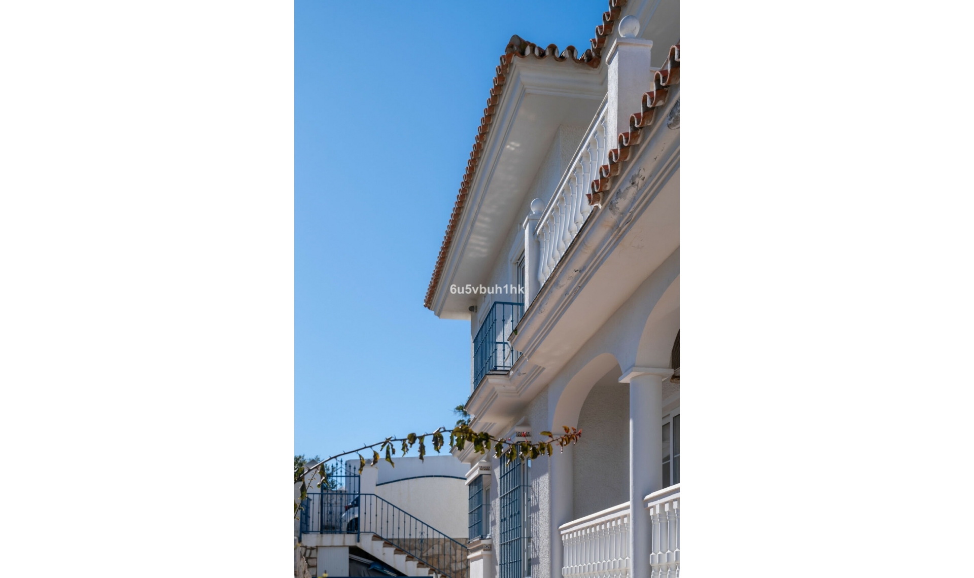 Resale - House -
Fuengirola