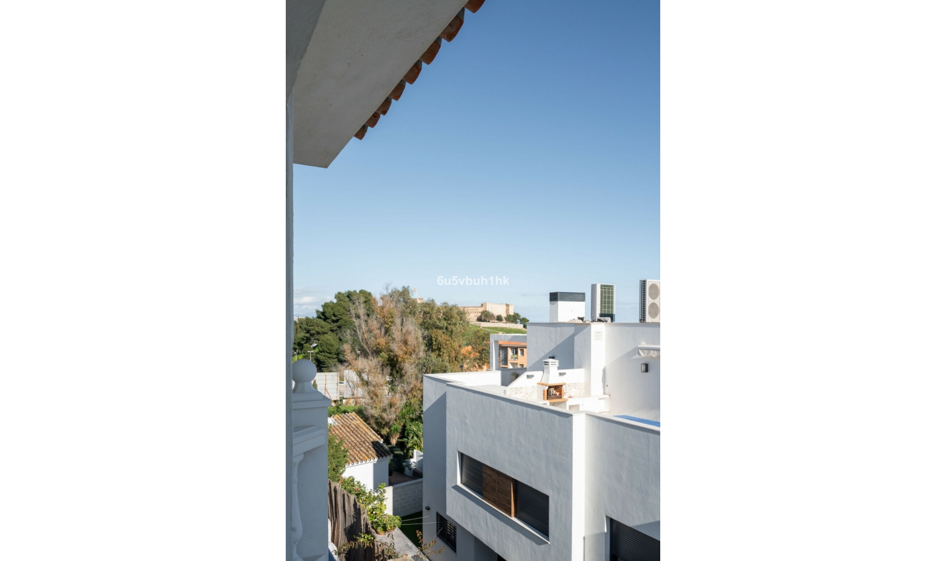 Resale - House -
Fuengirola
