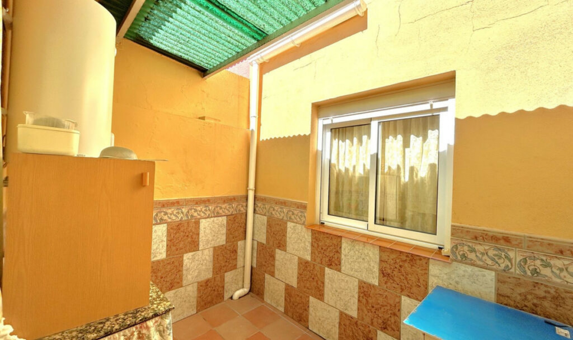 Resale - House -
Fuengirola
