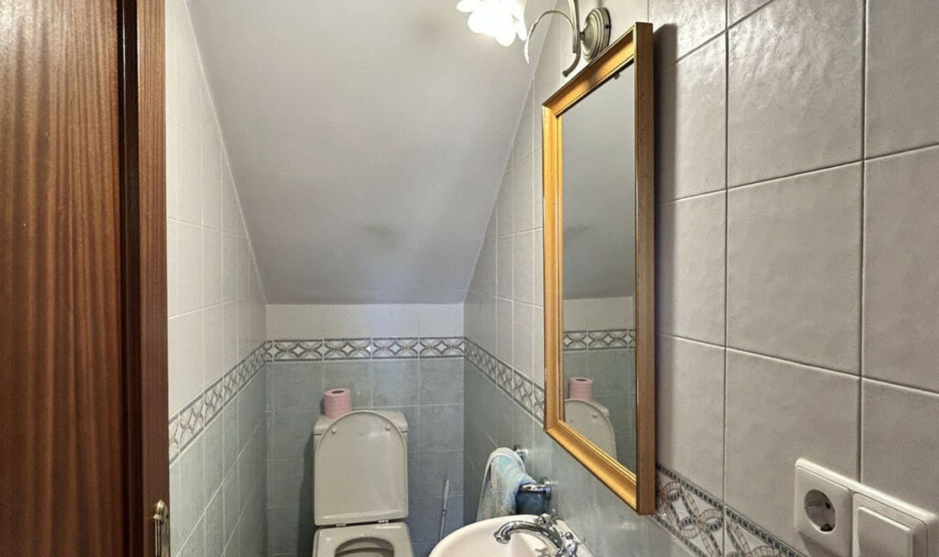 Resale - House -
Fuengirola