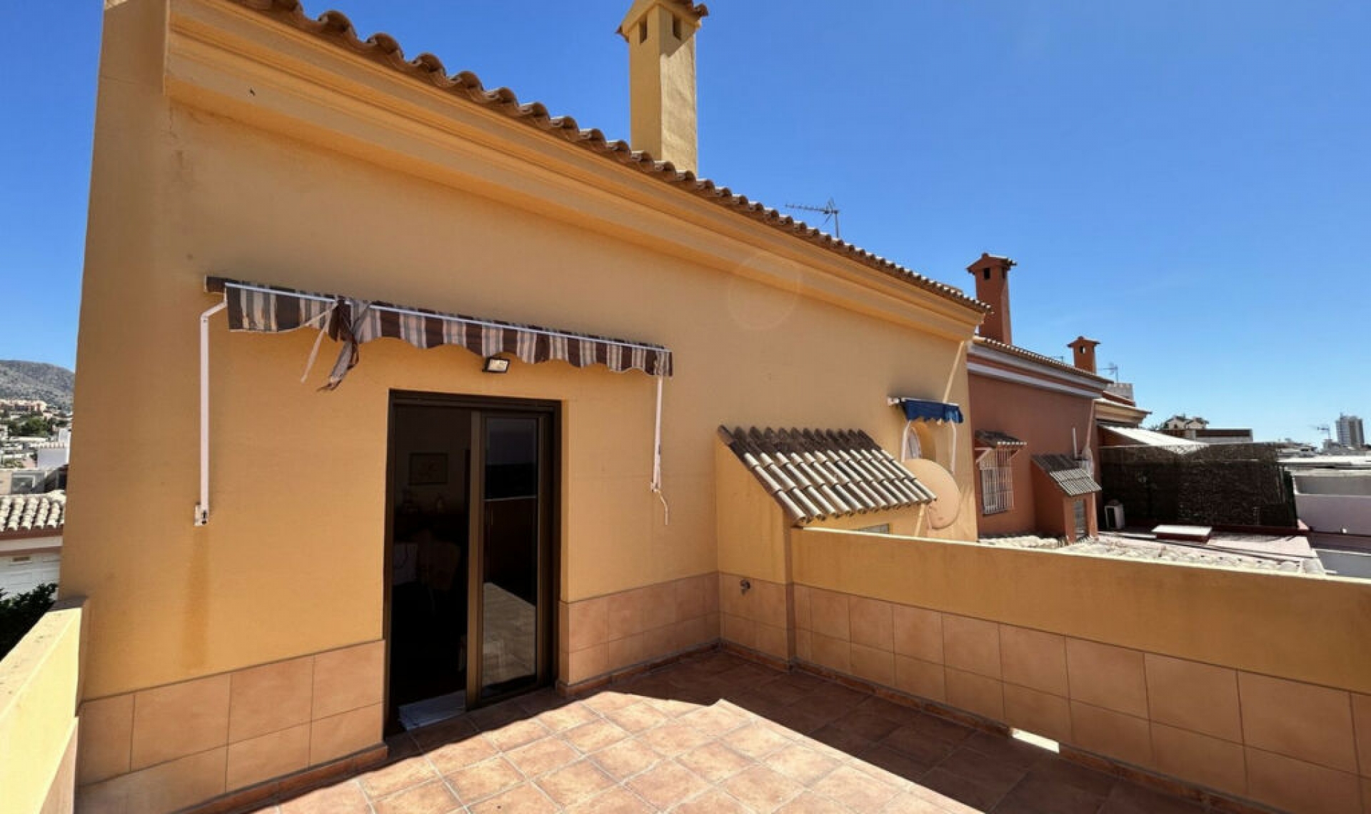 Resale - House -
Fuengirola