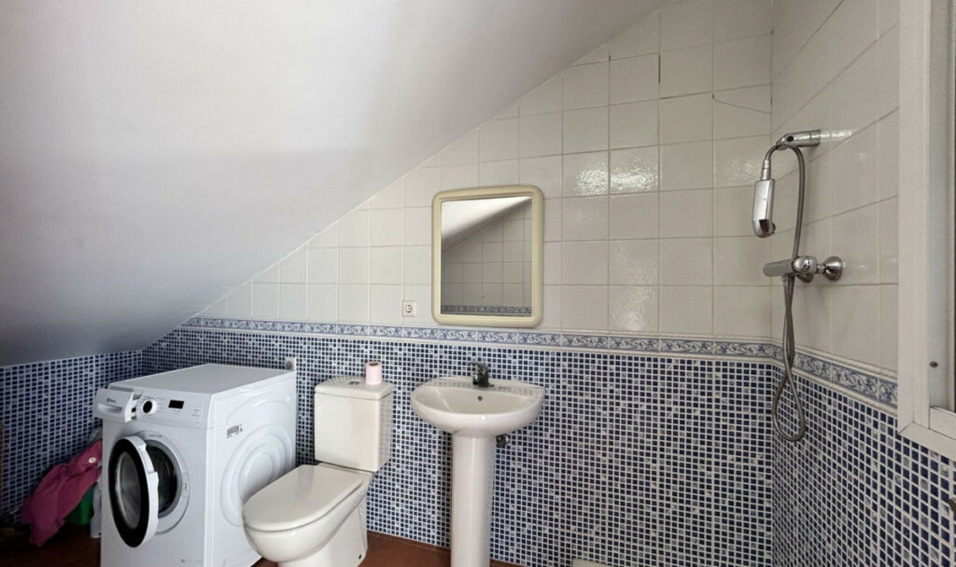 Resale - House -
Fuengirola