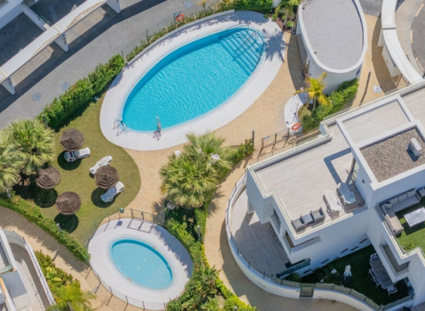 Resale - House -
Fuengirola