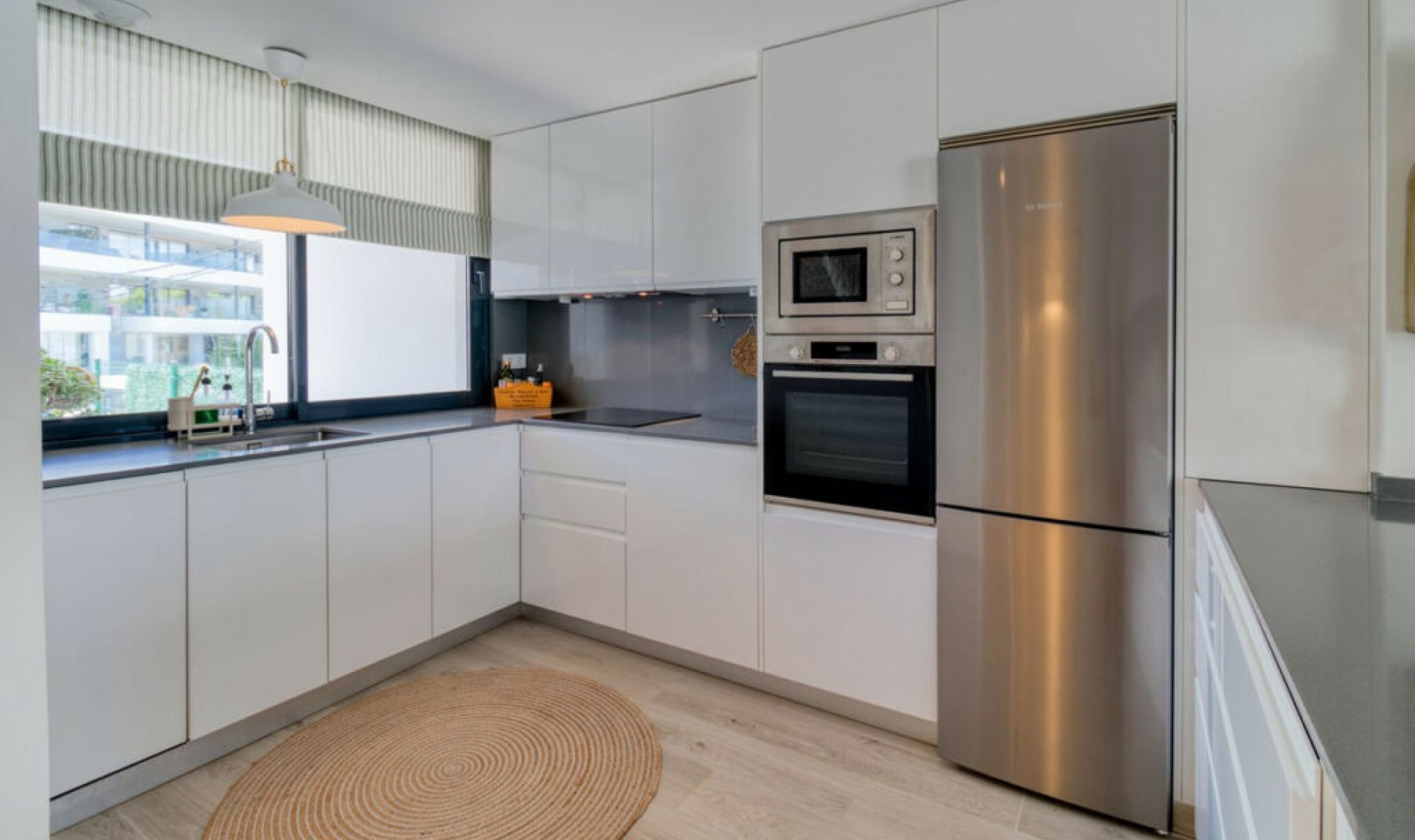 Resale - House -
Fuengirola