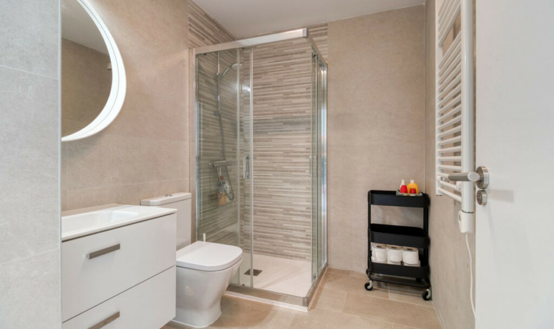 Resale - House -
Fuengirola