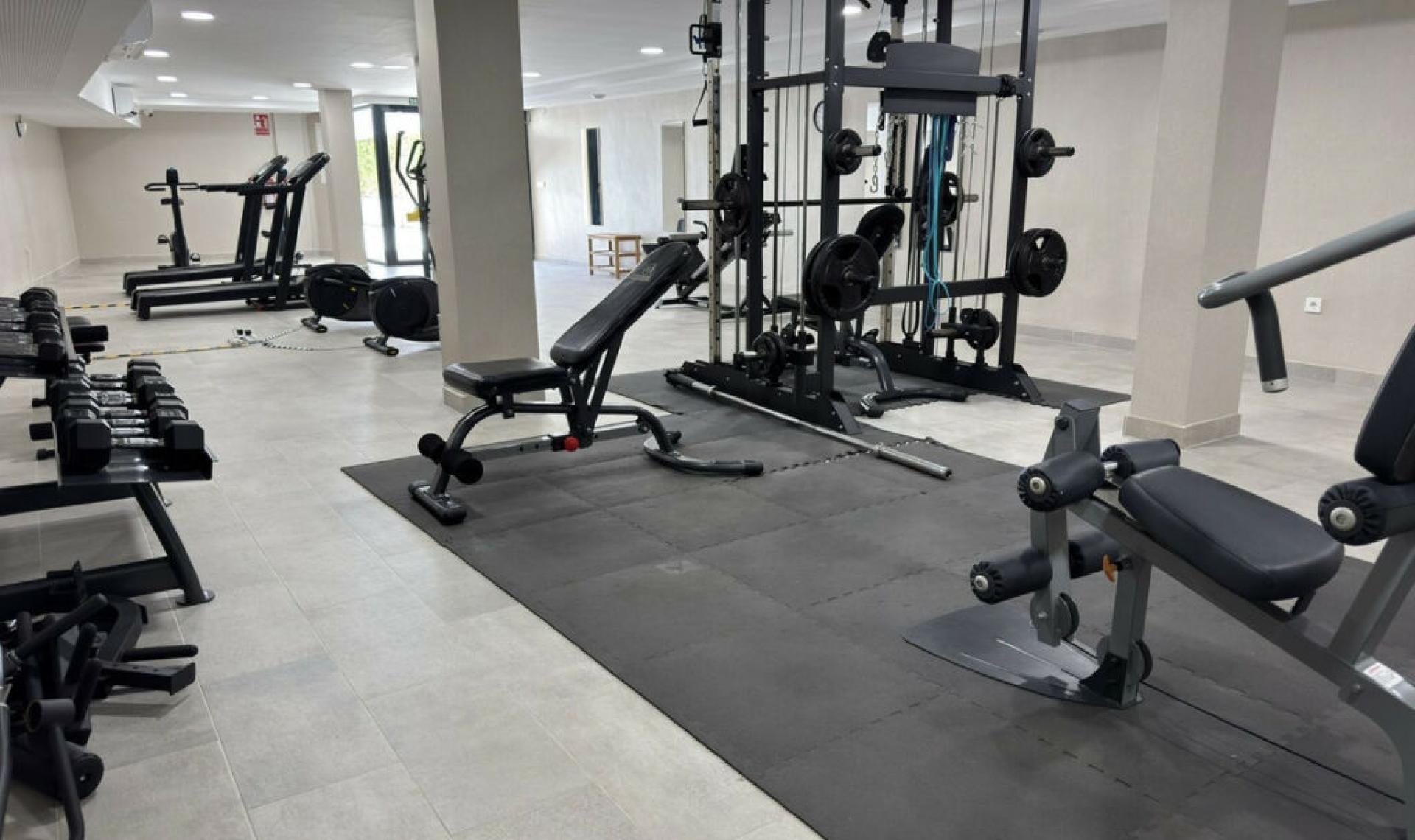 Resale - House -
Fuengirola