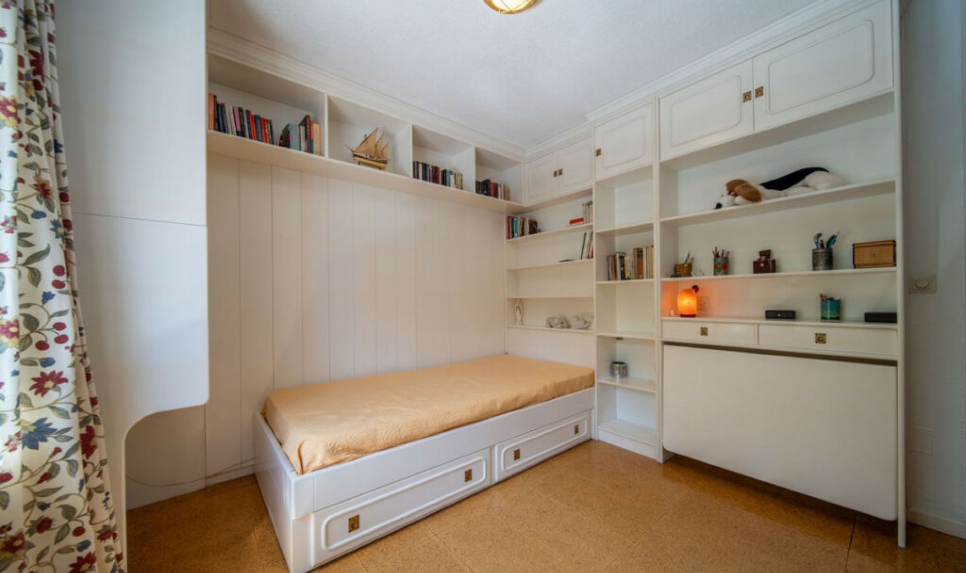Resale - House -
Fuengirola