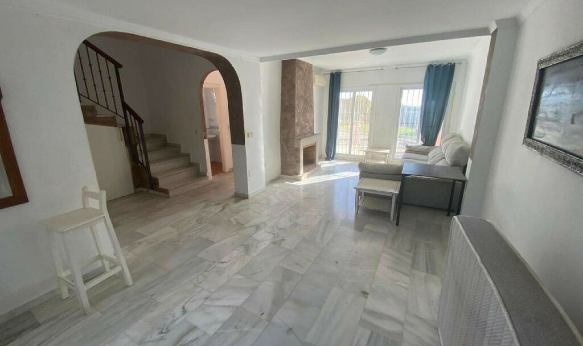 Resale - House -
Fuengirola