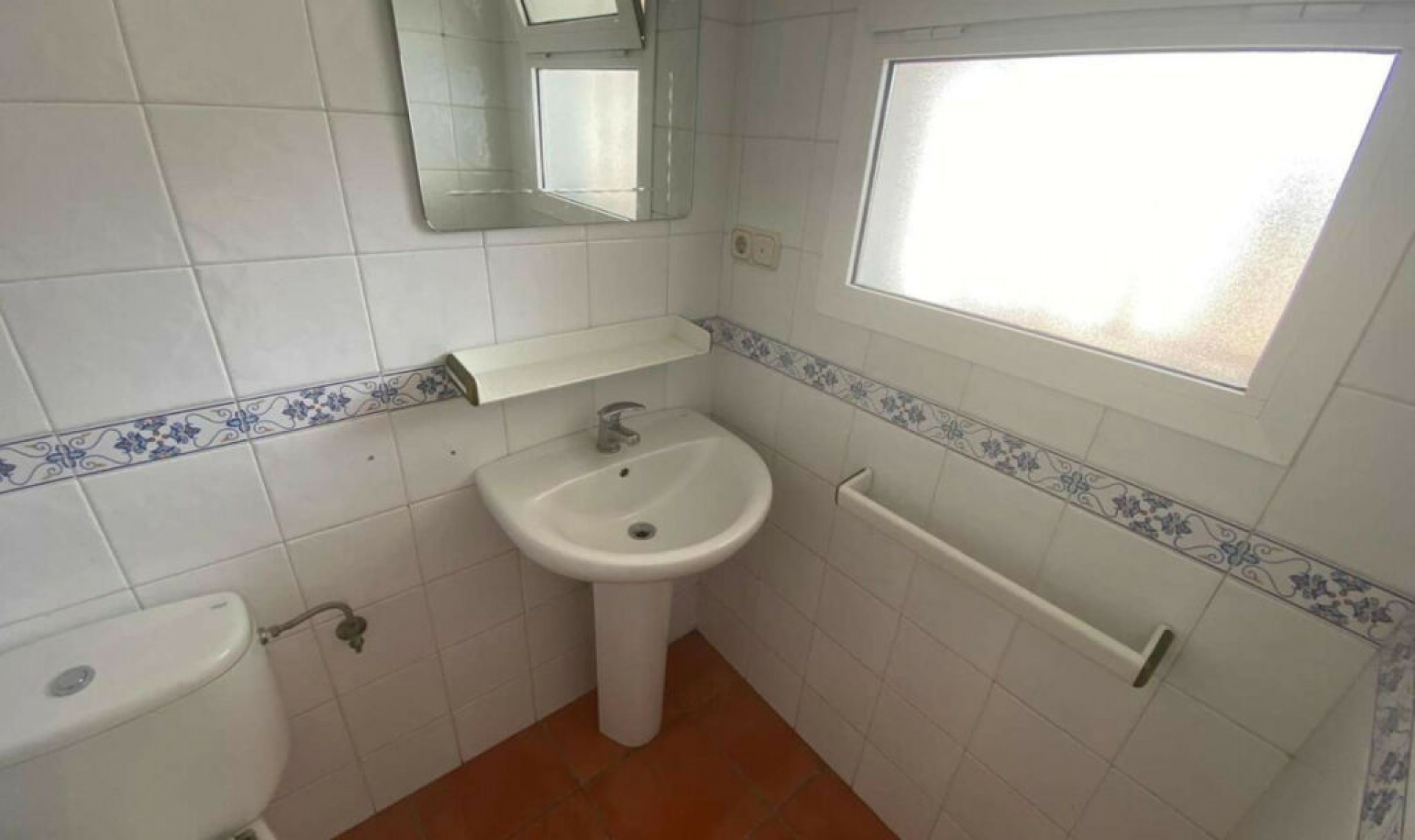 Resale - House -
Fuengirola