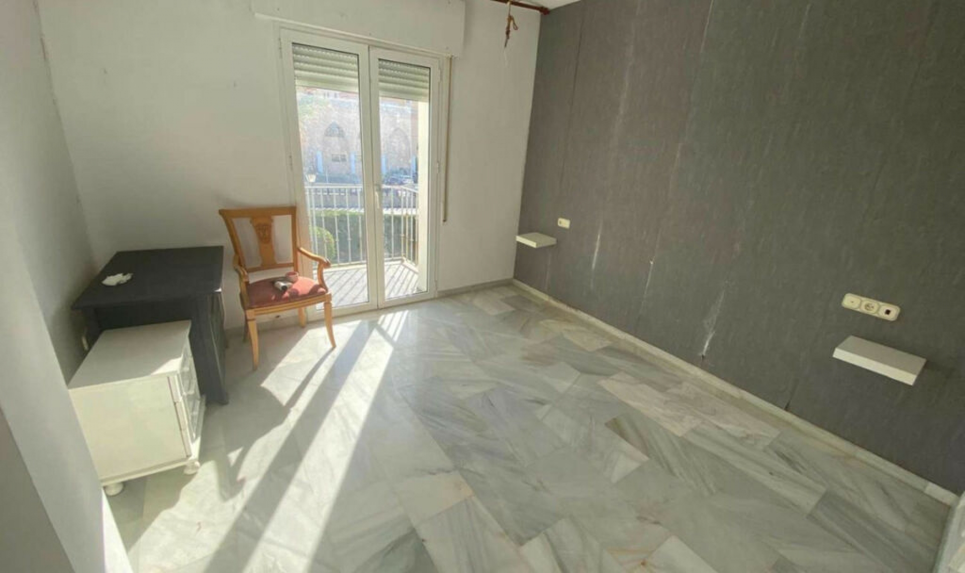 Resale - House -
Fuengirola