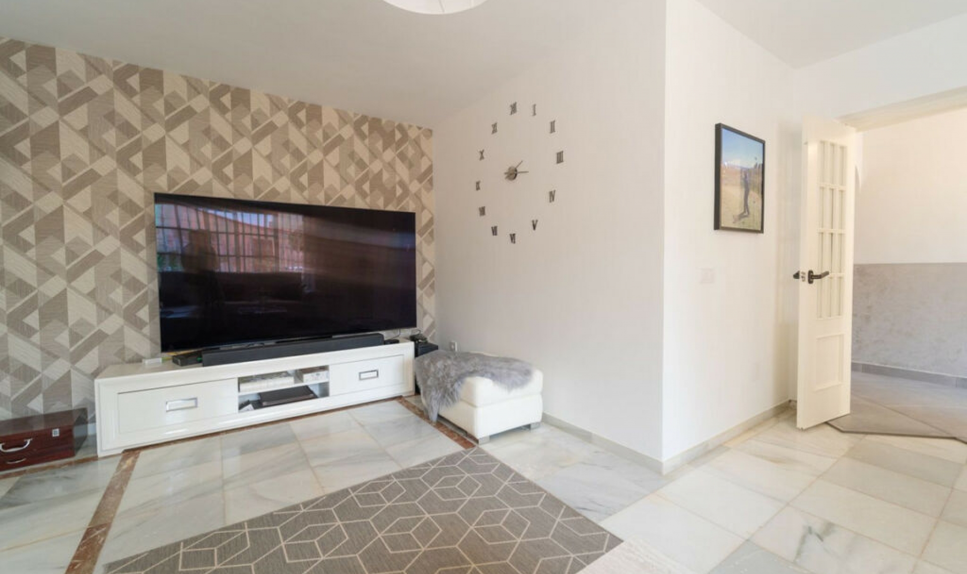 Resale - House -
Fuengirola