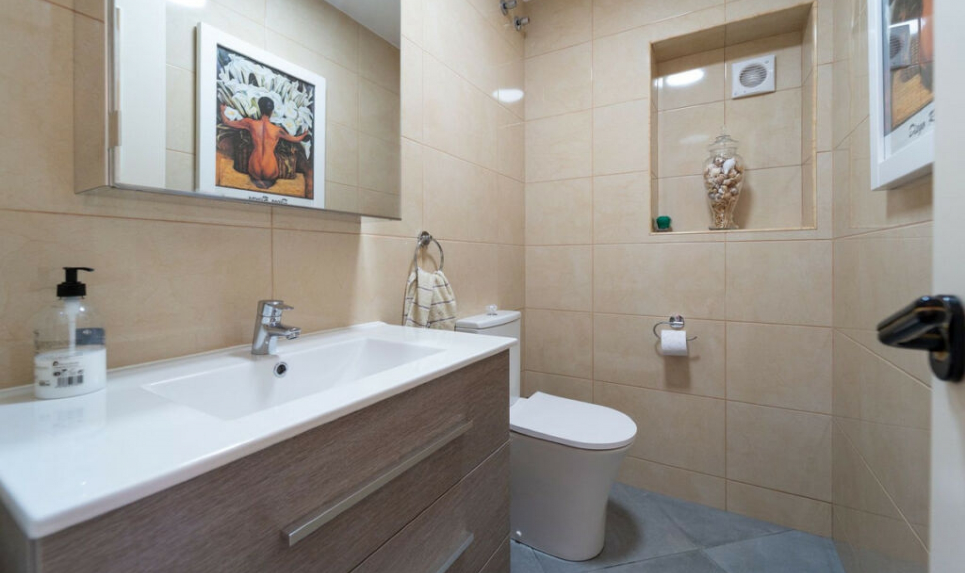 Resale - House -
Fuengirola