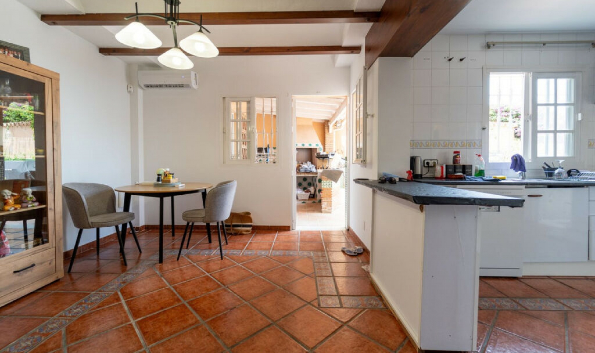 Resale - House -
Fuengirola