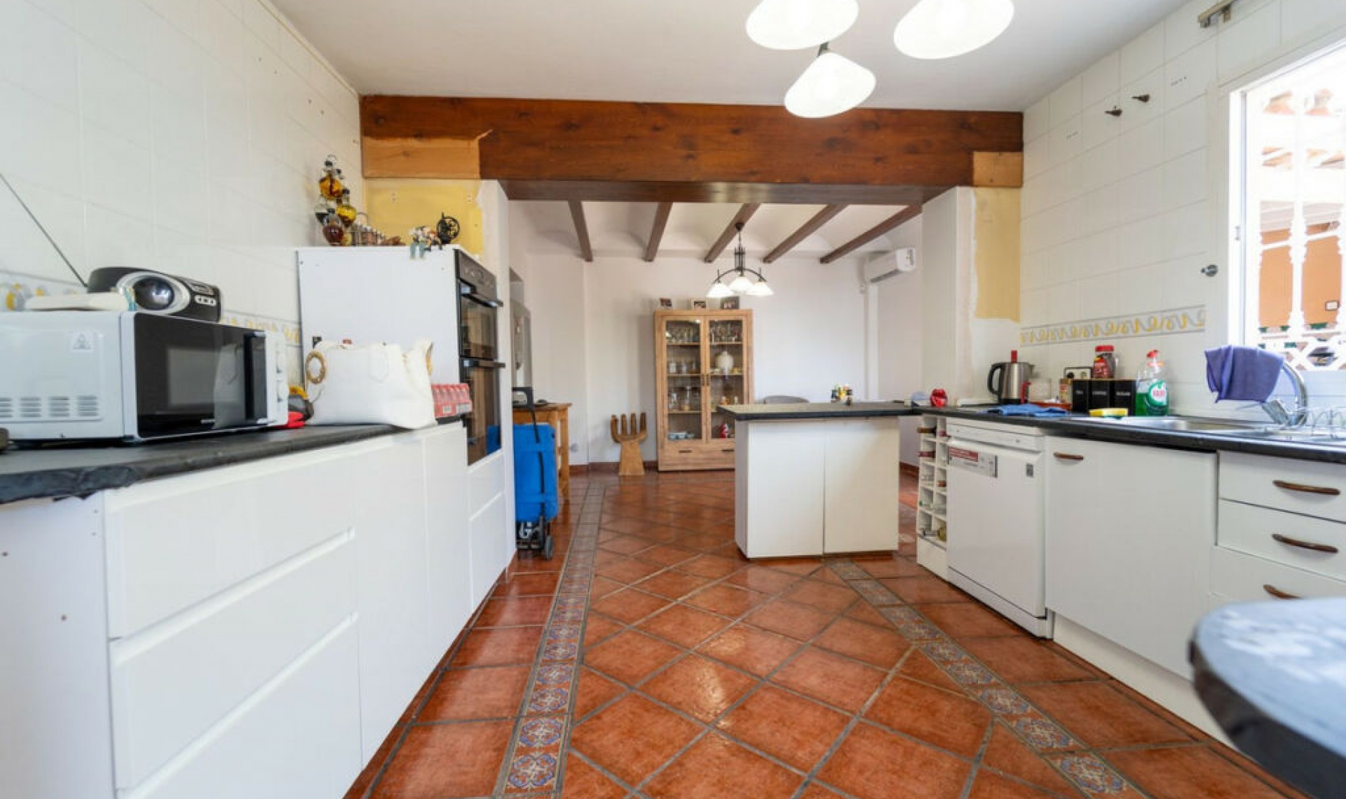 Resale - House -
Fuengirola