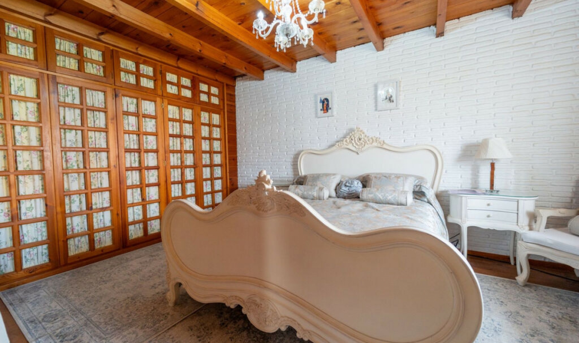 Resale - House -
Fuengirola