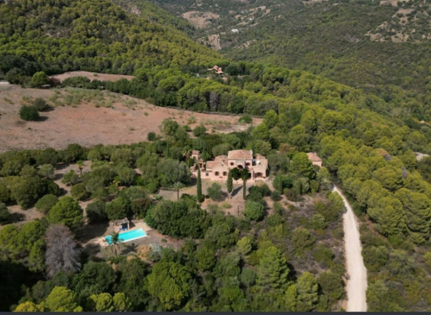 Resale - House -
Gaucín