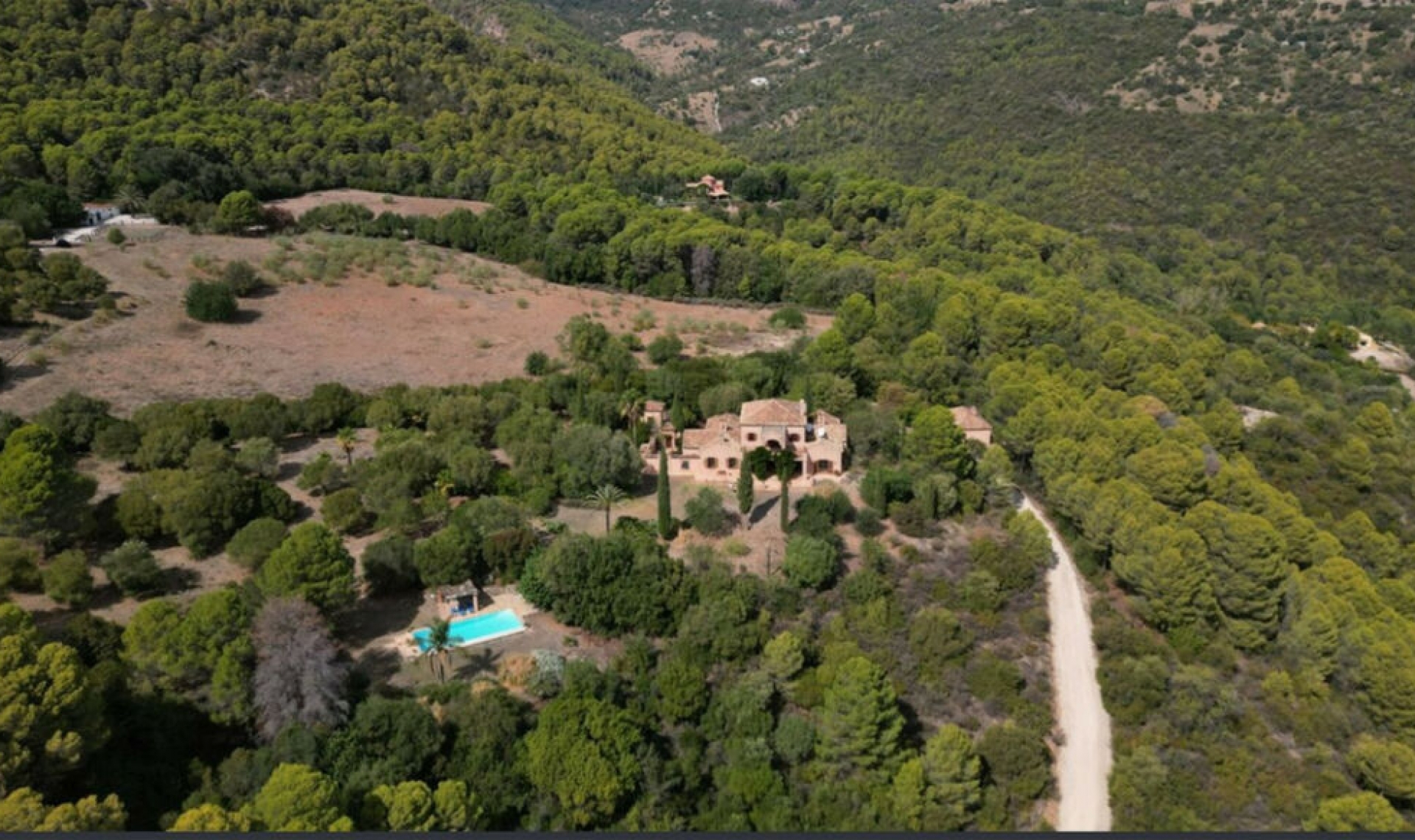 Resale - House -
Gaucín