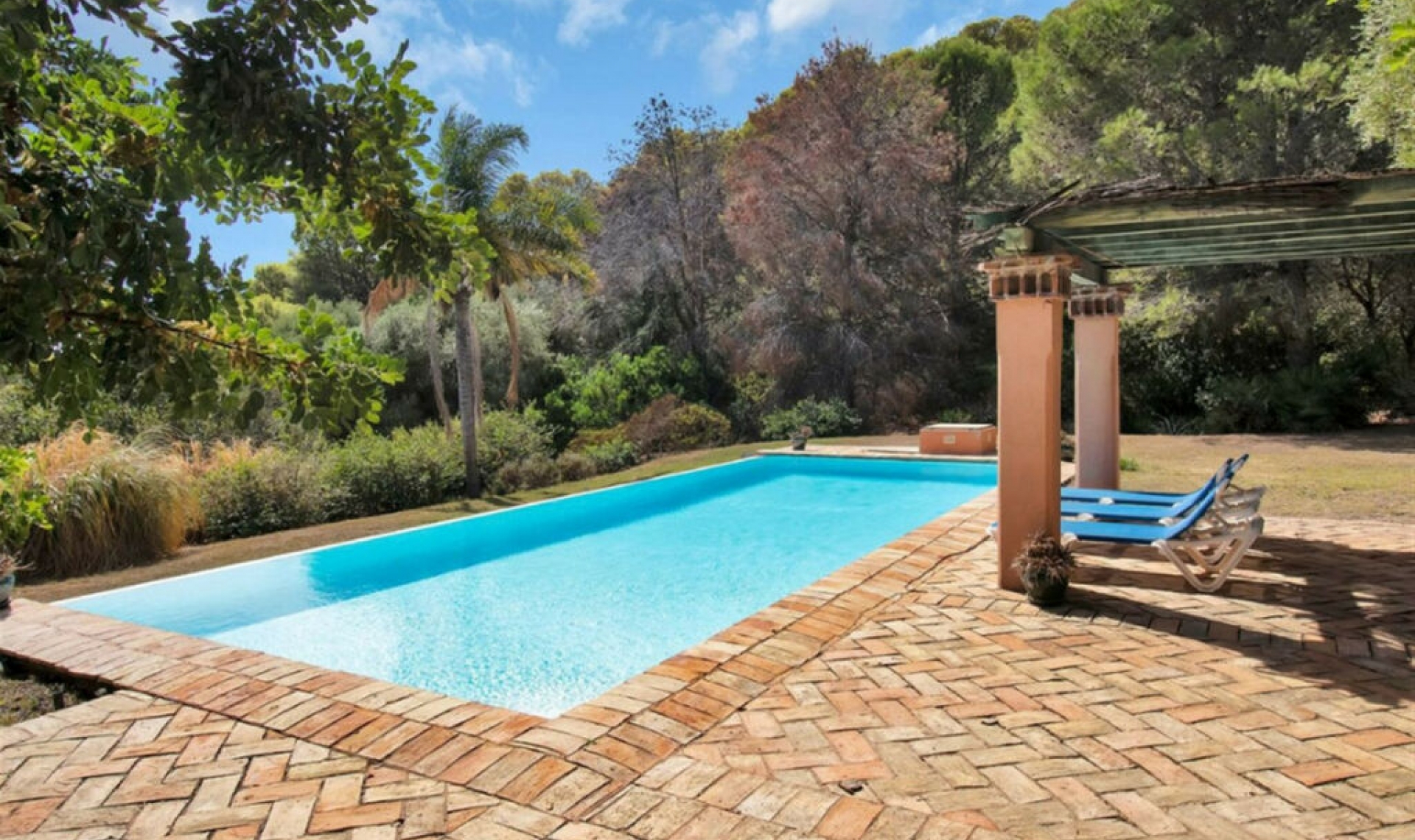 Resale - House -
Gaucín