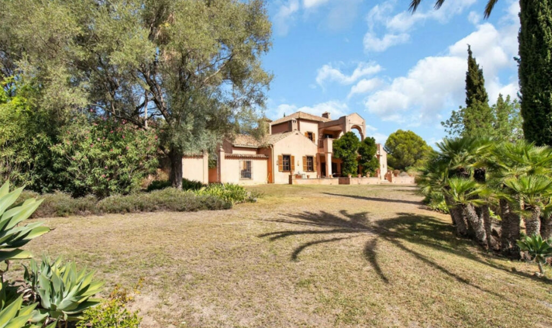 Resale - House -
Gaucín