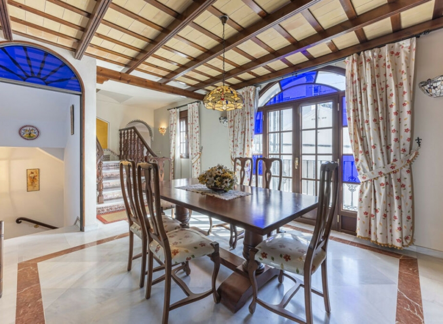 Resale - House -
Gaucín