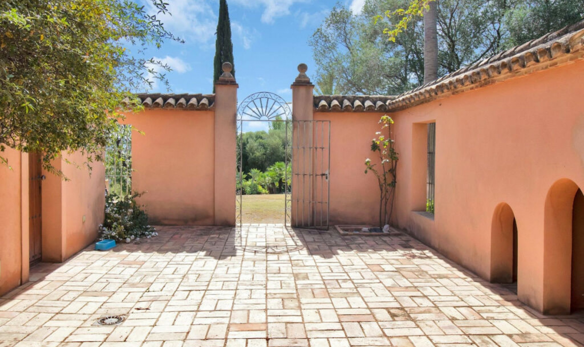 Resale - House -
Gaucín