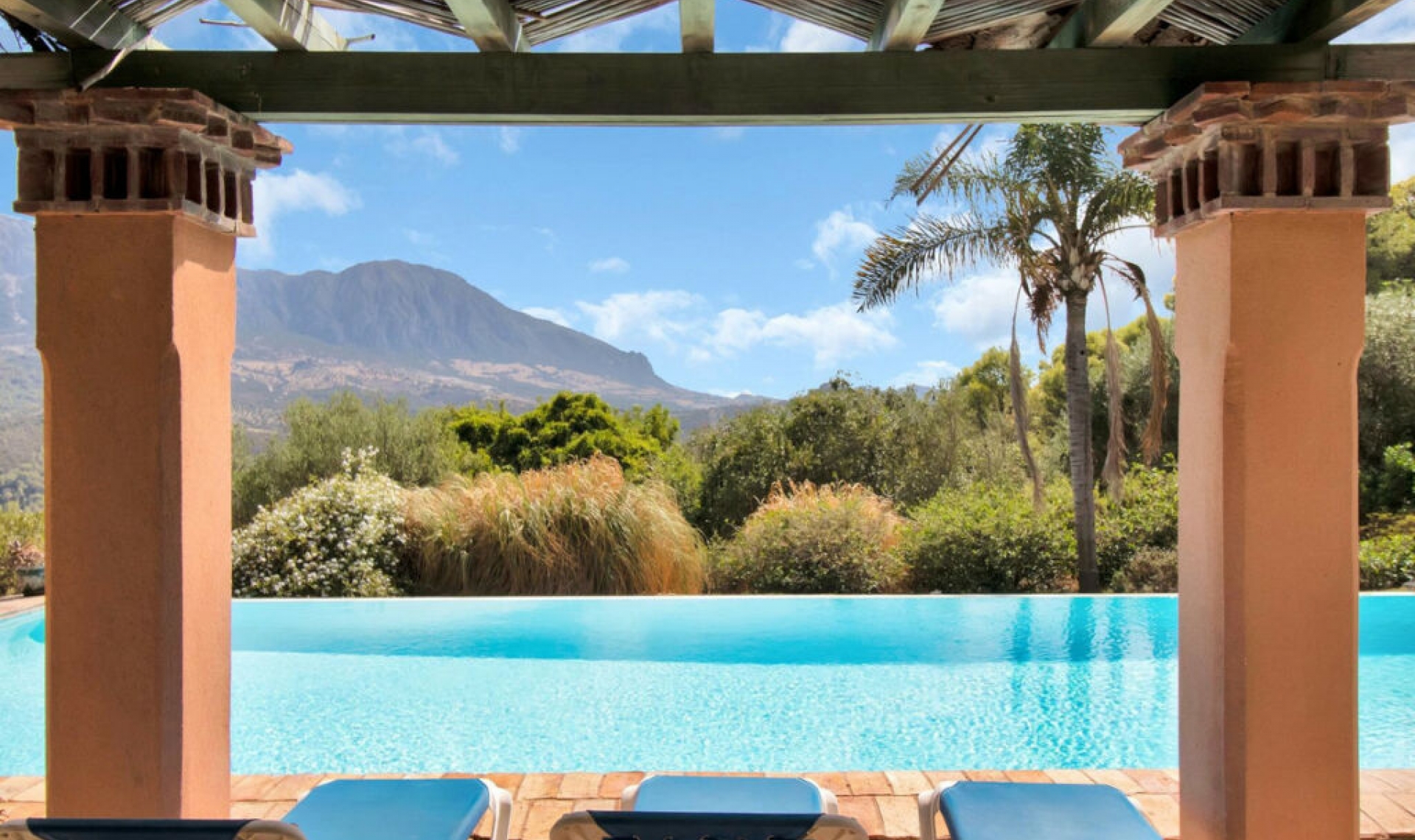 Resale - House -
Gaucín