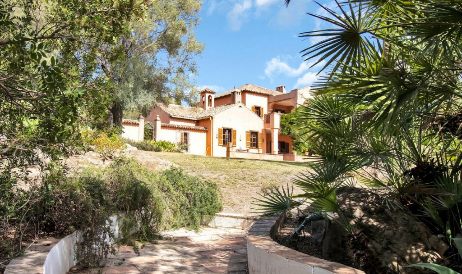 Resale - House -
Gaucín
