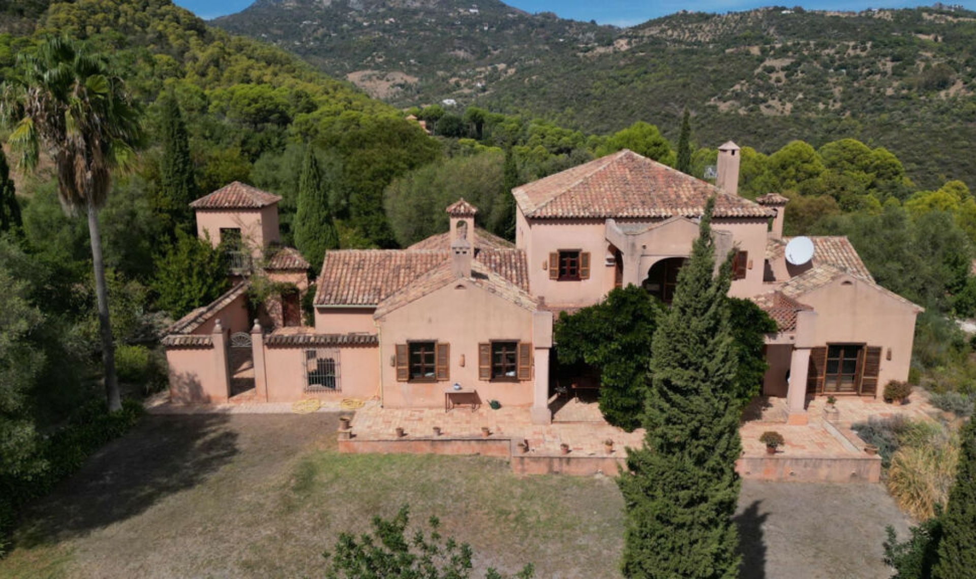 Resale - House -
Gaucín