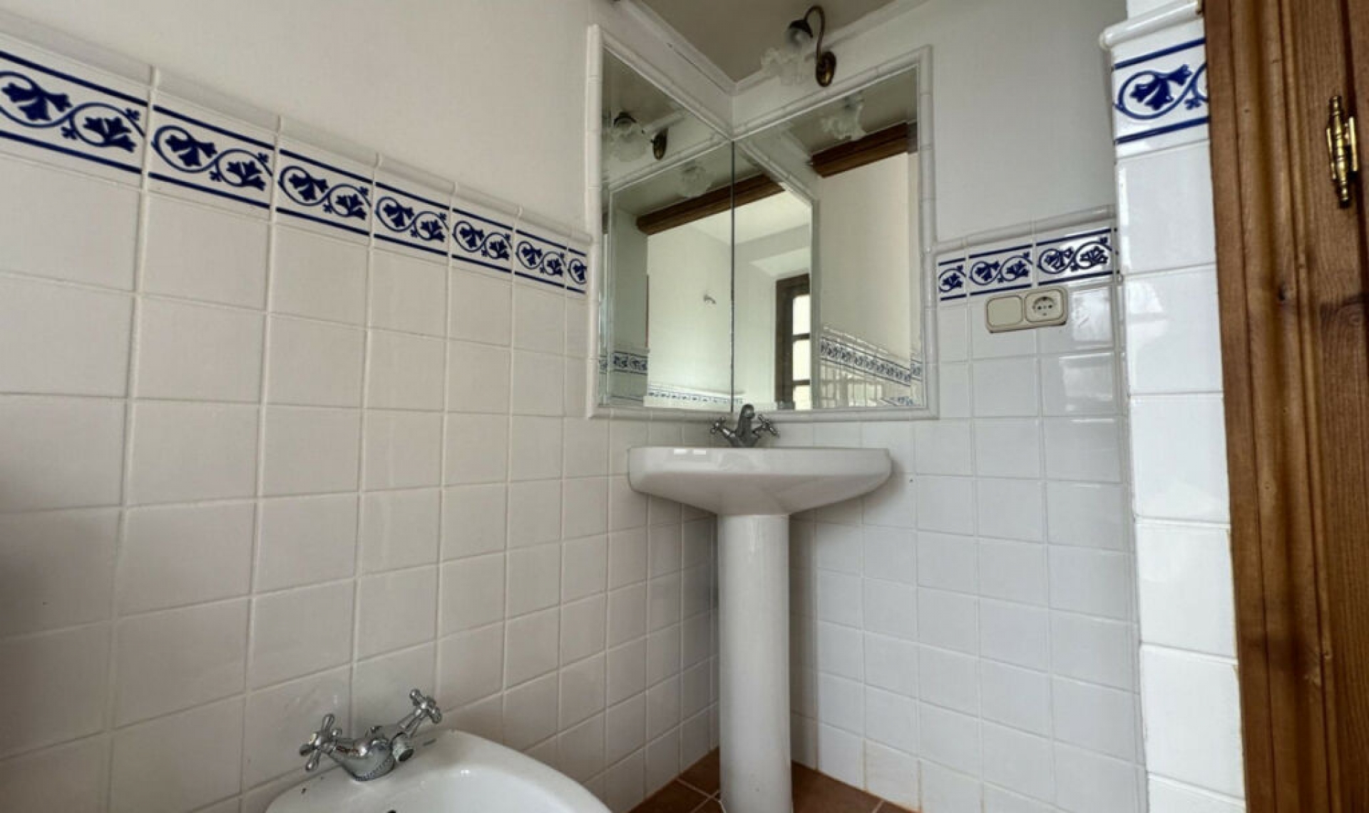 Resale - House -
Gaucín