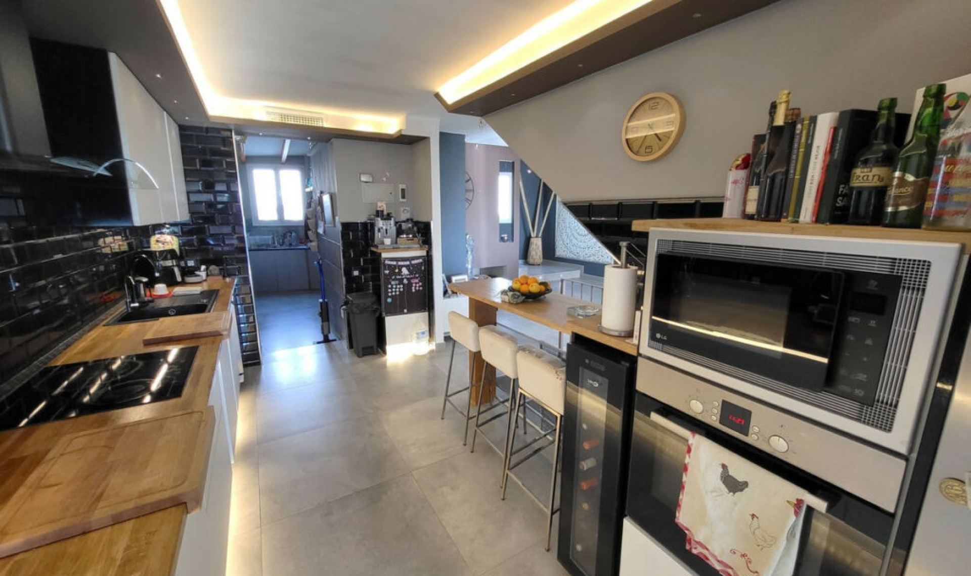 Resale - House -
Guadalmina Alta